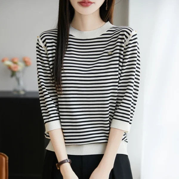 Tencel fashion round neck stripe with brooch ice silk short-sleeved T-shirt summer new Korean style chic slimming knitted top